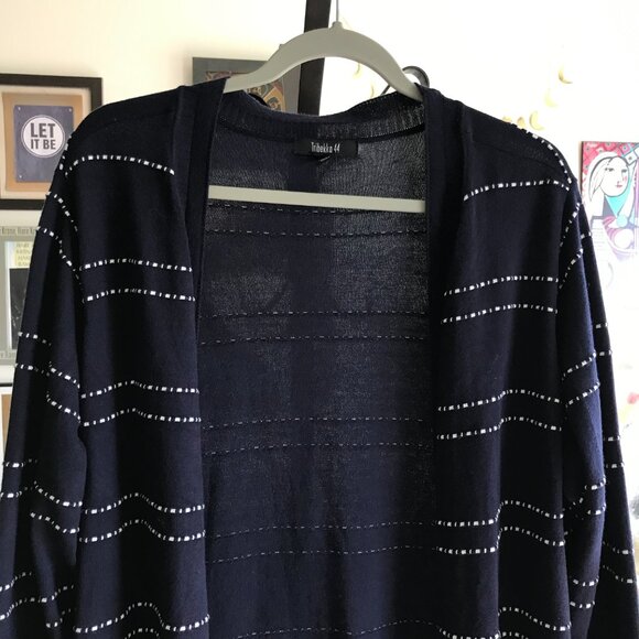 TRIBEKKA 44 size 1X Navy Blue Textured Open Cardigan Sweater with Pockets - Picture 2 of 5
